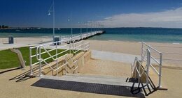 Val-Street-Jetty.jpg